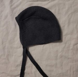 Knit bonnet